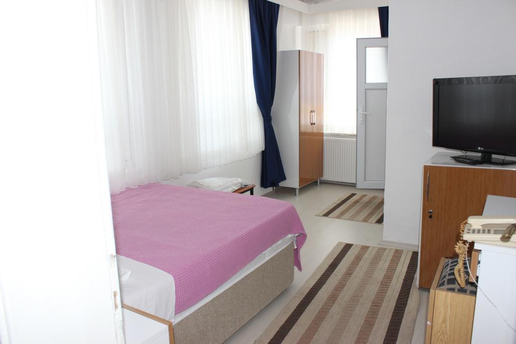 Hotel Ulke Yalova  Rum bild