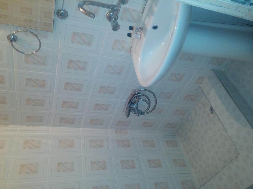 Hotel Ulke Yalova  Rum bild