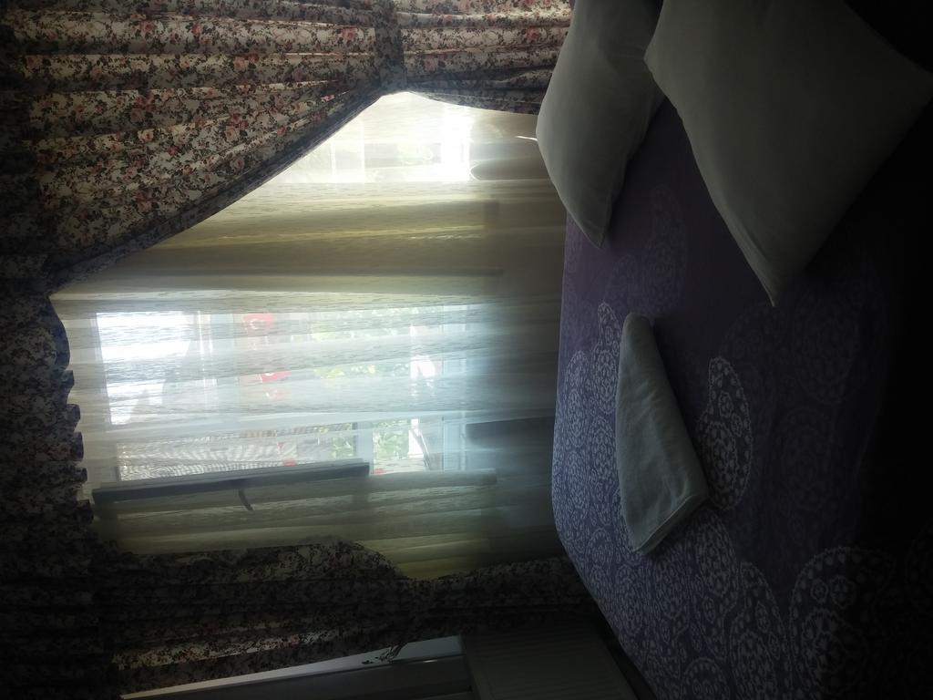 Hotel Ulke Yalova  Rum bild